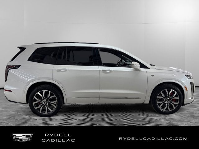 2022 Cadillac XT6 Sport