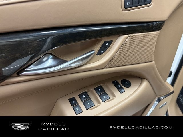 2018 Cadillac Escalade Platinum - Photo 11