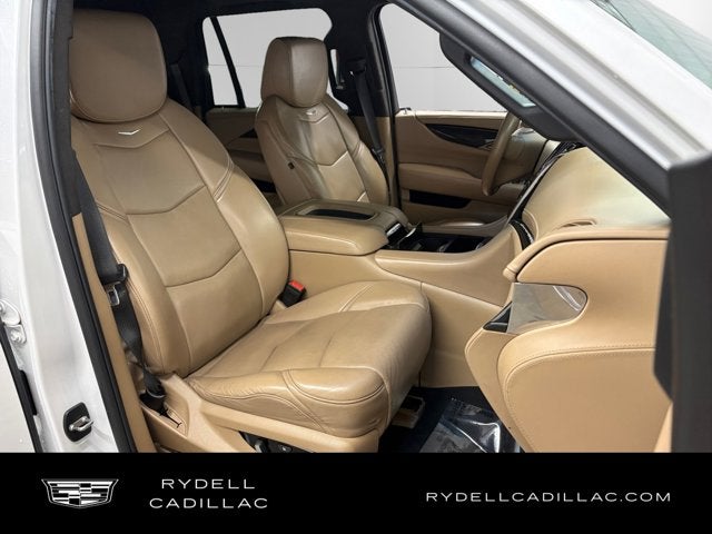 2018 Cadillac Escalade Platinum - Photo 17