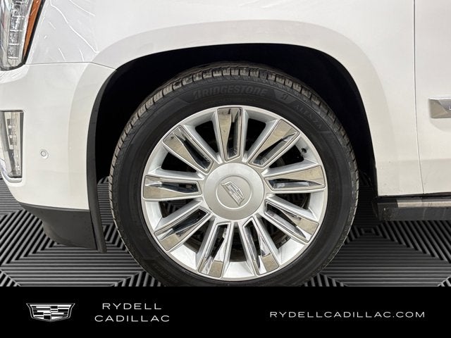 2018 Cadillac Escalade Platinum - Photo 9