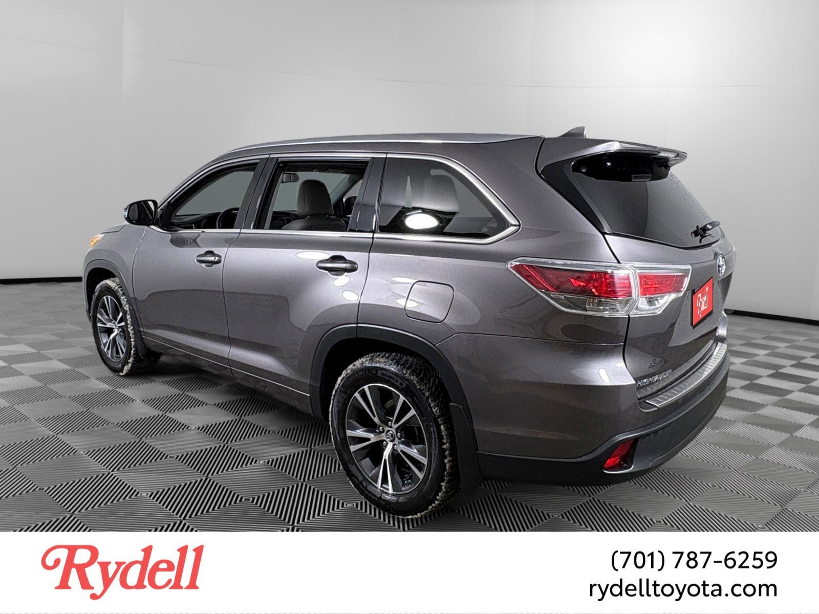 2016 Toyota Highlander XLE