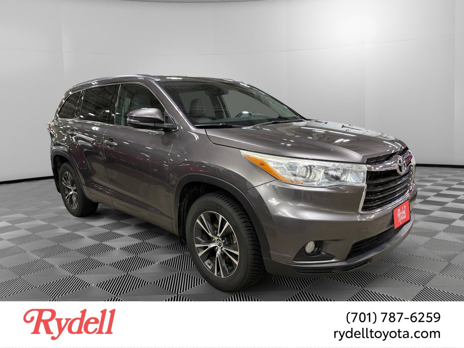 2016 Toyota Highlander XLE