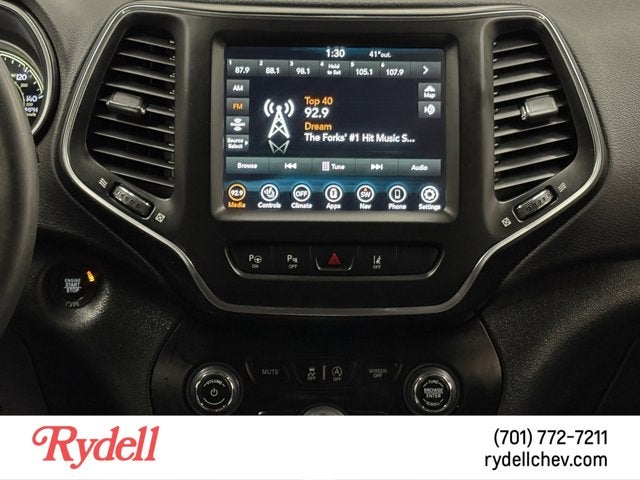 2023 Jeep Cherokee Altitude Lux