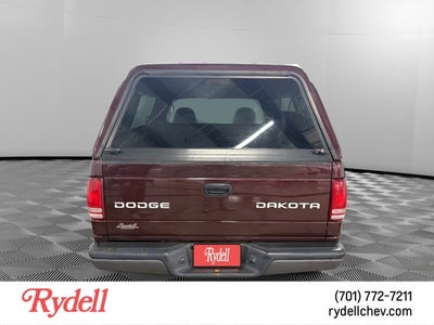 2004 Dodge Dakota Base