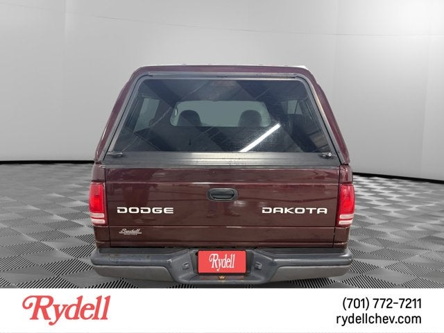 2004 Dodge Dakota Base