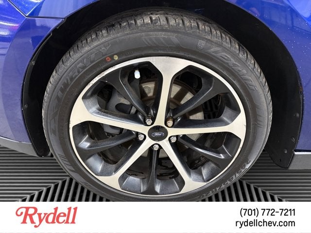 2015 Ford Taurus SEL