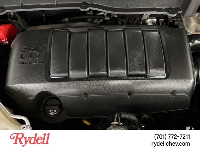 2011 Chevrolet Traverse LT w/2LT