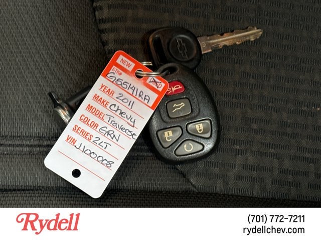 2011 Chevrolet Traverse LT w/2LT