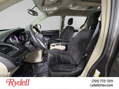 2015 Chrysler Town & Country Touring