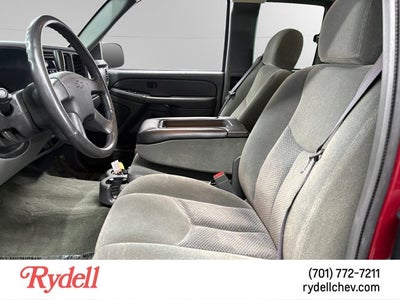 2004 Chevrolet Silverado 1500 LS