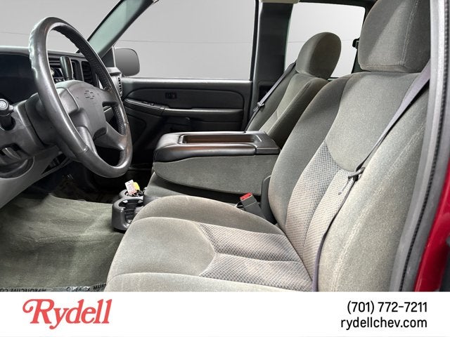 2004 Chevrolet Silverado 1500 LS