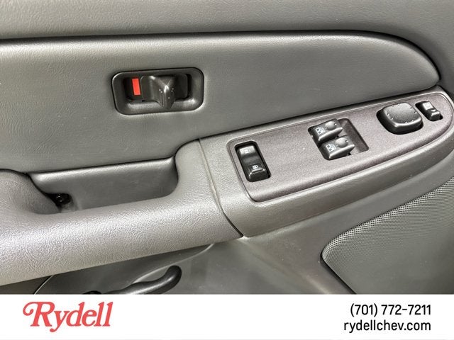 2004 Chevrolet Silverado 1500 LS