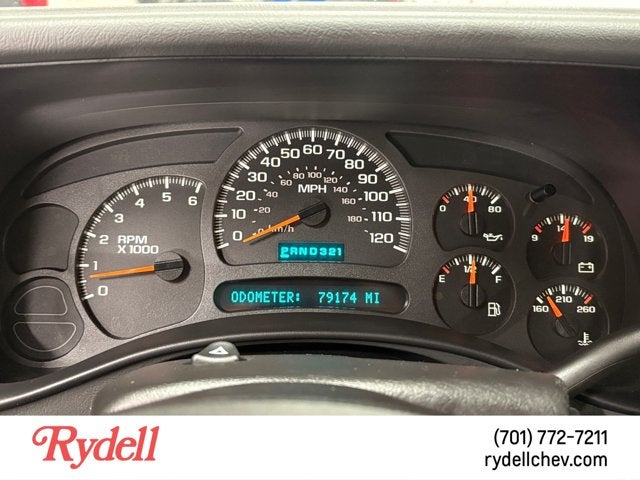 2004 Chevrolet Silverado 1500 LS