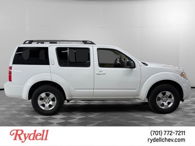 2011 Nissan Pathfinder S