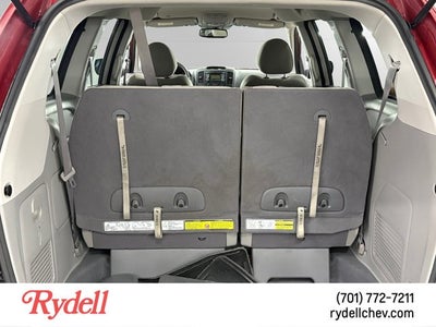 2014 Kia Sedona LX