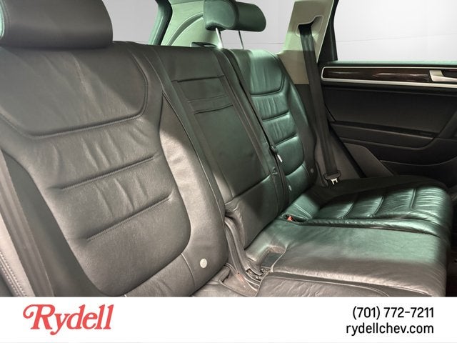 2014 Volkswagen Touareg Sport