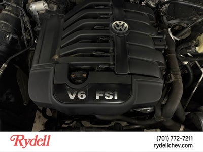 2014 Volkswagen Touareg Sport